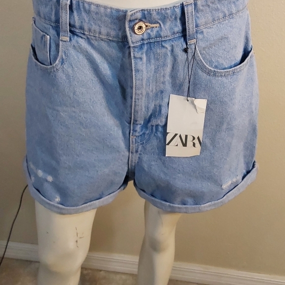ZARA NWT CUFF RIPPED  HIGH RISE DENIM SIZE 8 - Picture 7 of 9